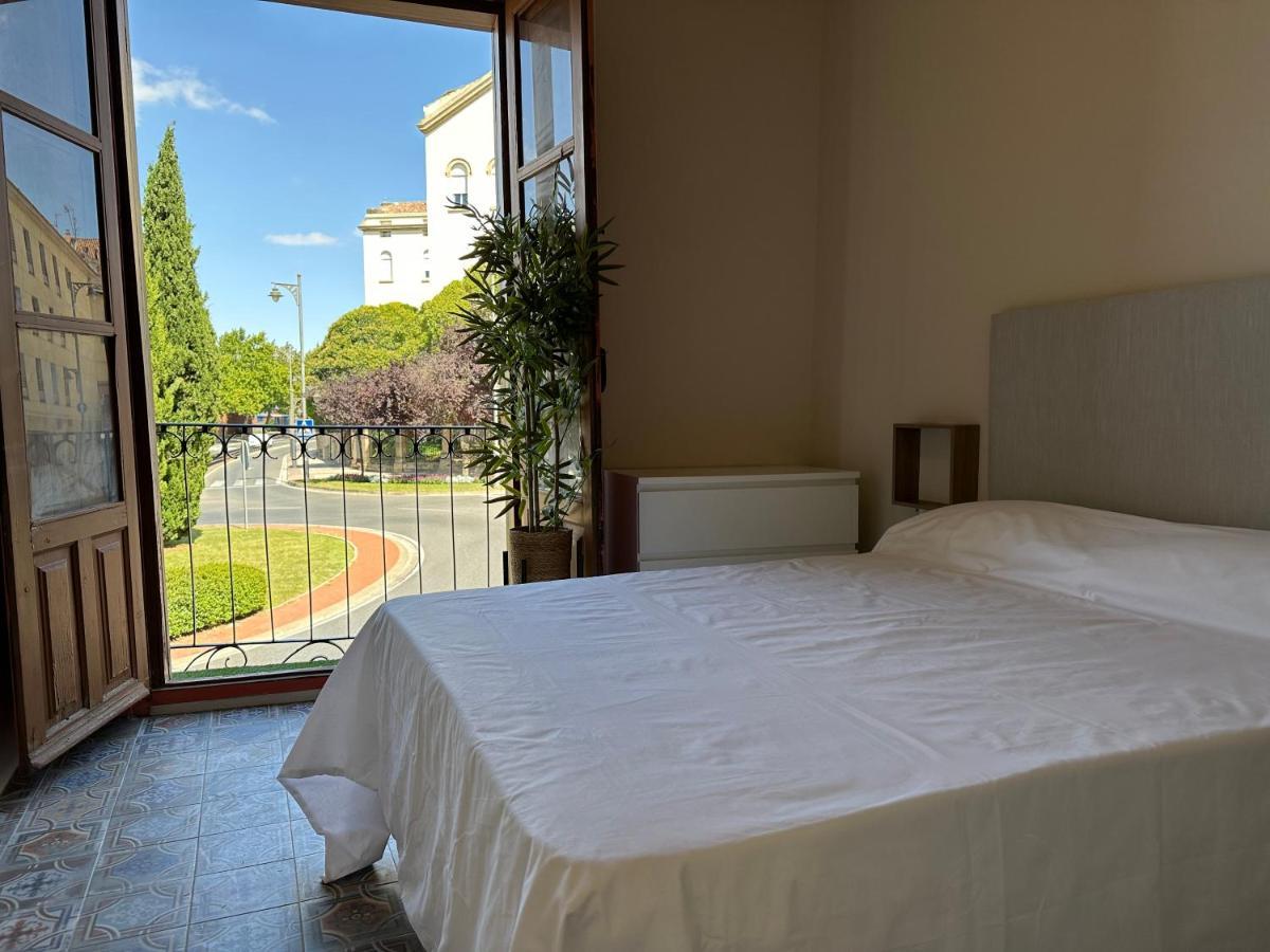 Apartamento Puente De Piedra Logrono Ngoại thất bức ảnh